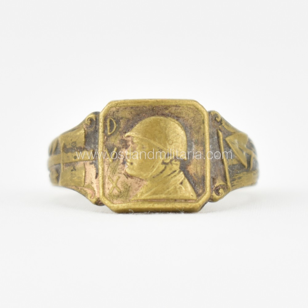 Italian ring with B. Mussolini, DVX, 1933–1943 Other countries