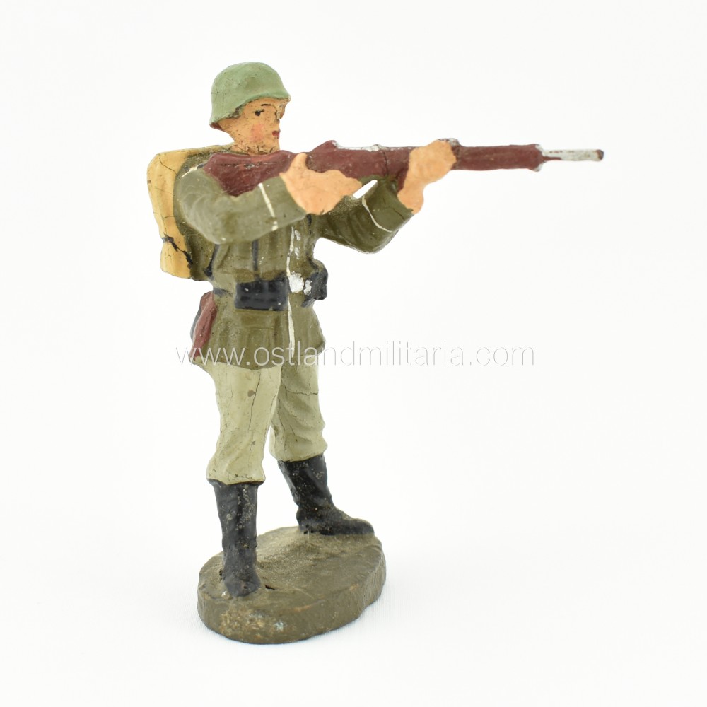 German Elastolin toy soldier with a rifle, standing shooting position Germany 1933–1945