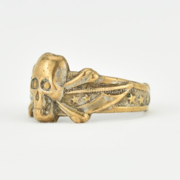WWI ring with skull and crossbones Germany